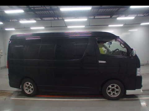 2014 Toyota Hiace Wagon TRH214W[2]