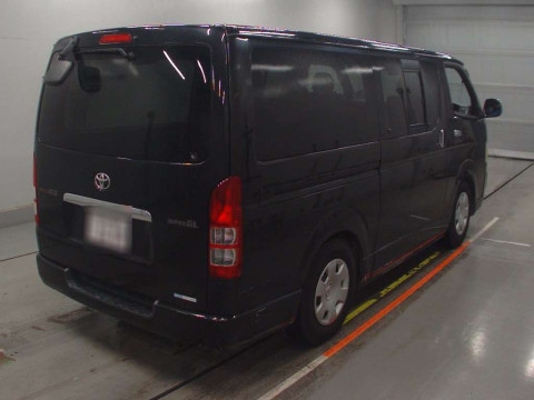 2007 Toyota Regiusace Van KDH206V[1]