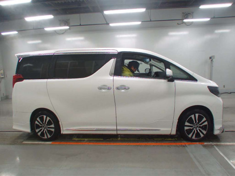 2023 Toyota Alphard AGH30W[2]