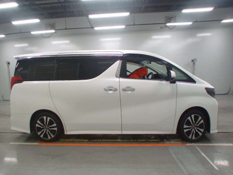 2022 Toyota Alphard AGH30W[2]