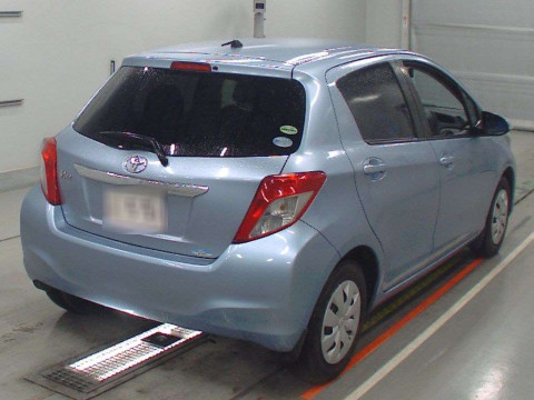 2014 Toyota Vitz KSP130[1]