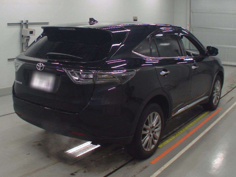 2016 Toyota Harrier ZSU60W[1]