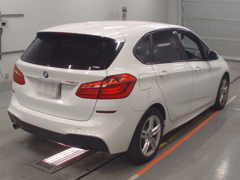 2015 BMW 2 Series 2C20[1]