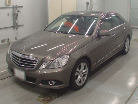 2010 Mercedes Benz E-Class 212056C[0]