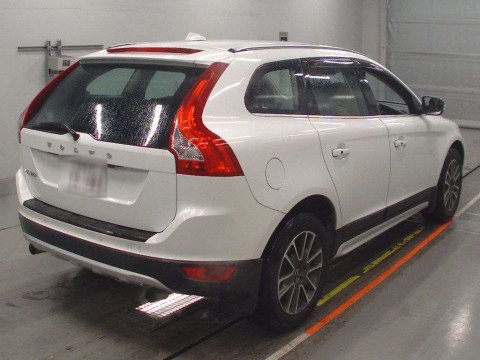 2011 Volvo XC60 DB4204TXC[1]