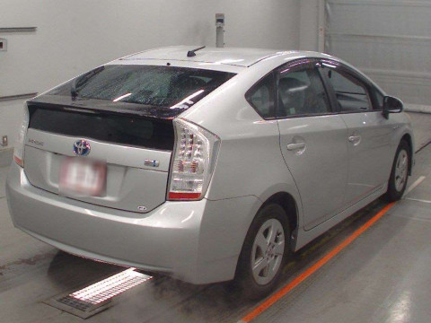 2010 Toyota Prius ZVW30[1]