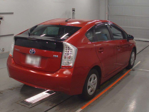 2010 Toyota Prius ZVW30[1]