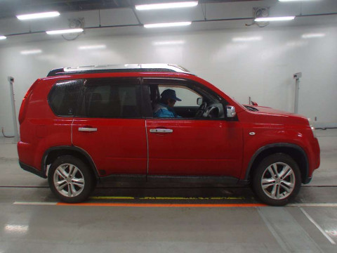 2010 Nissan X-Trail NT31[2]