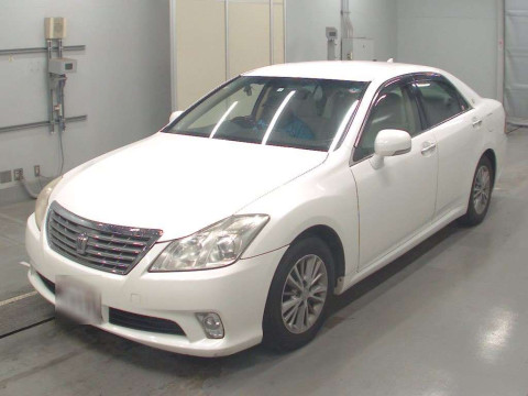 2010 Toyota Crown GRS200[0]