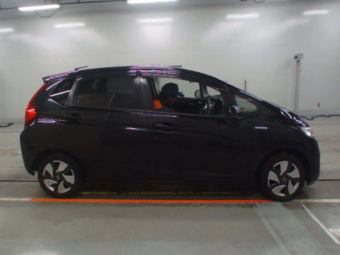 2014 Honda Fit Hybrid GP5[2]