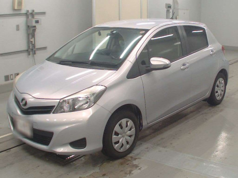 2014 Toyota Vitz NSP130[0]