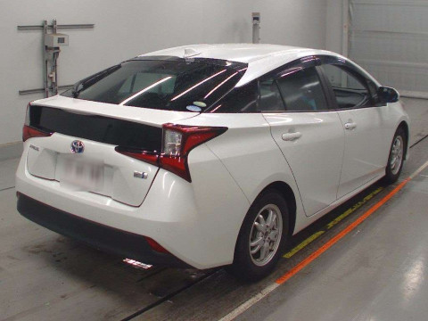 2020 Toyota Prius ZVW51[1]