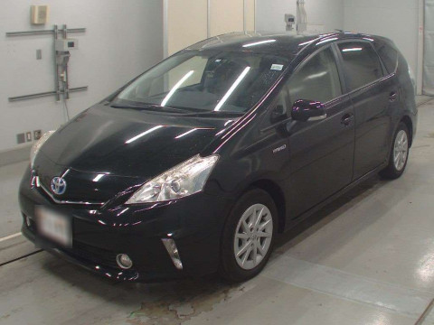 2014 Toyota Prius alpha ZVW40W[0]