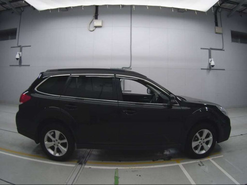 2012 Subaru Legacy Outback BRM[2]