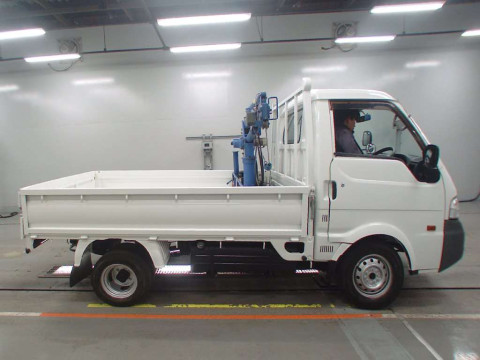 2015 Mazda Bongo Truck SKP2L[2]