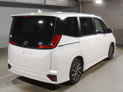 2023 Toyota Noah MZRA90W[1]