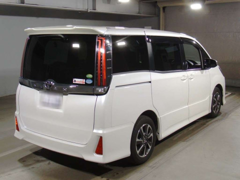 2017 Toyota Noah ZRR80W[1]