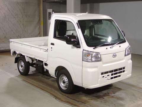 2024 Daihatsu Hijet Truck S500P[2]