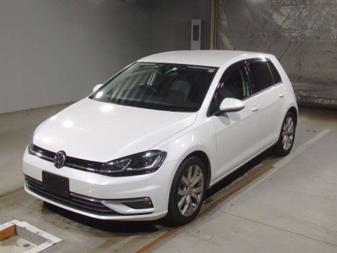 2018 Volkswagen Golf AUCPT[0]