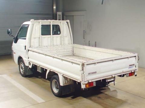 2012 Mazda Bongo Truck SKP2T[2]