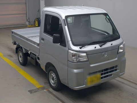 2024 Daihatsu Hijet Truck S500P[2]