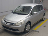 2005 Nissan Tiida