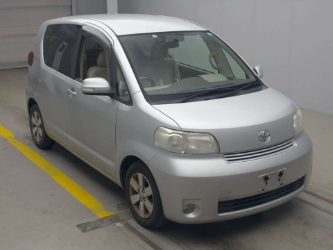 2009 Toyota Porte NNP11[2]