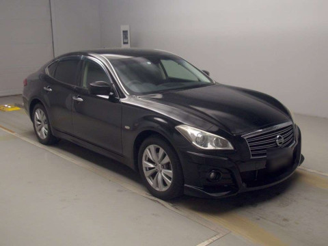 2011 Nissan Fuga KY51[2]