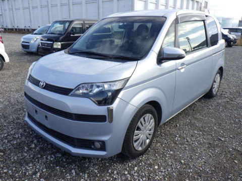 2014 Toyota Spade NCP141[0]