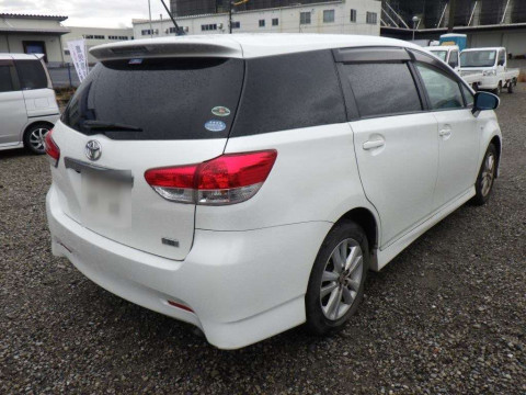 2010 Toyota Wish ZGE20W[1]