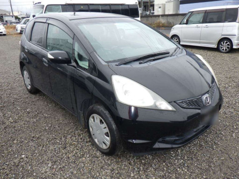 2010 Honda Fit GE6[2]