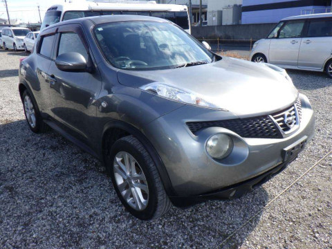 2010 Nissan JUKE YF15[2]