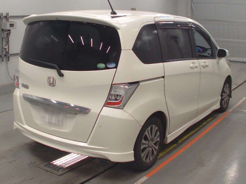 2012 Honda Freed GB3[1]