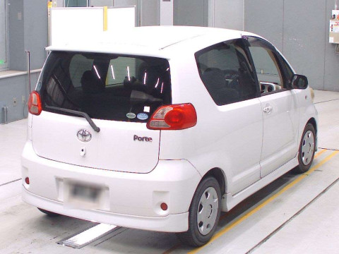 2006 Toyota Porte NNP10[1]