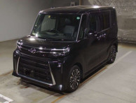 2023 Daihatsu Tanto Custom