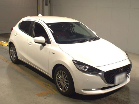 2021 Mazda Mazda2 DJ5FS[2]