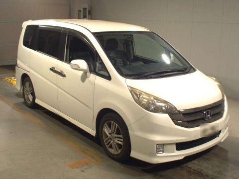 2008 Honda Step WGN RG1[2]