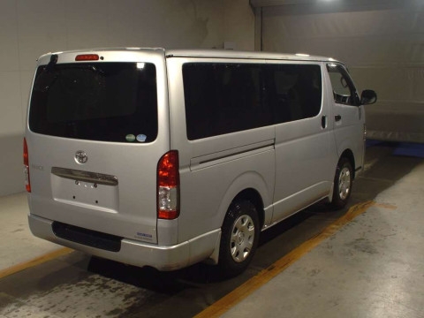 2016 Toyota Hiace Van KDH201V[1]