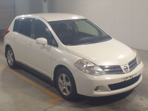 2009 Nissan Tiida C11[2]