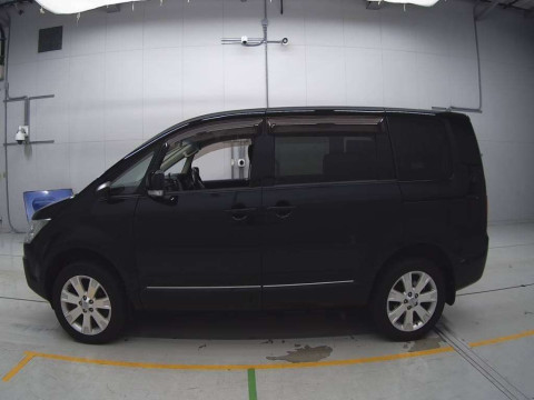 2007 Mitsubishi Delica D5 CV5W[2]