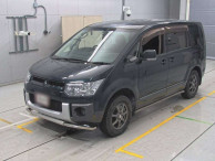 2008 Mitsubishi Delica D5