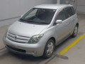 2004 Toyota IST