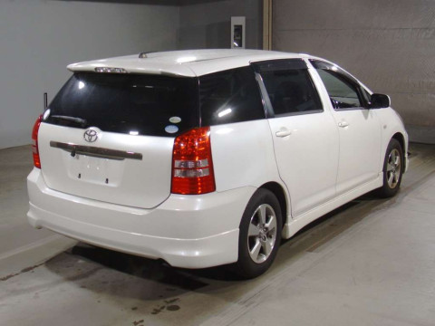 2005 Toyota Wish ZNE10G[1]