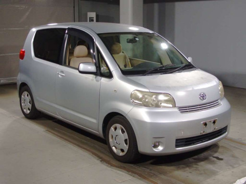 2006 Toyota Porte NNP11[2]