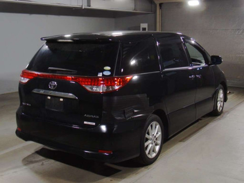 2011 Toyota Estima ACR50W[1]