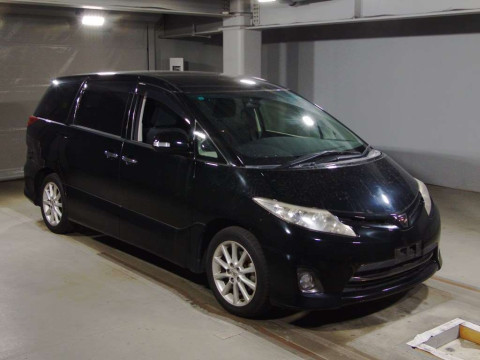 2011 Toyota Estima ACR50W[2]