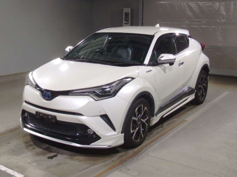 2018 Toyota C-HR ZYX10[0]