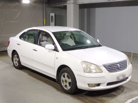 2004 Toyota Premio ZZT240[2]