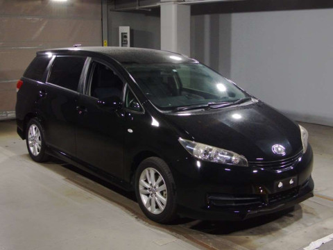 2010 Toyota Wish ZGE20G[2]