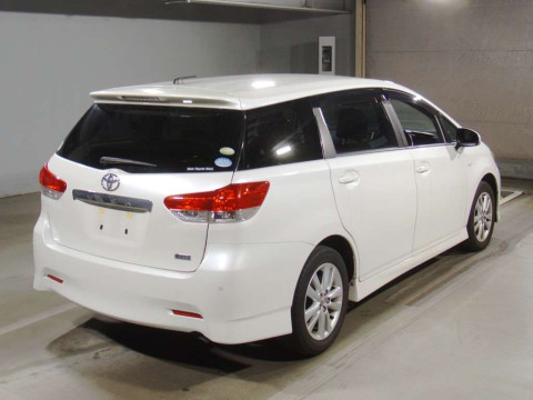 2010 Toyota Wish ZGE20W[1]